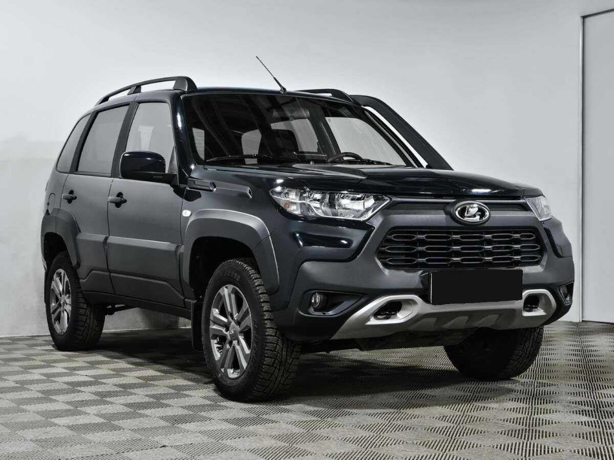 Lada (ВАЗ) Niva б/у, 2023, Механическая. Фото: #2