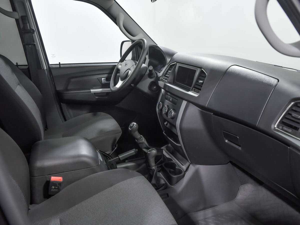 УАЗ Патриот б/у, 2023, Механическая. Фото: #11