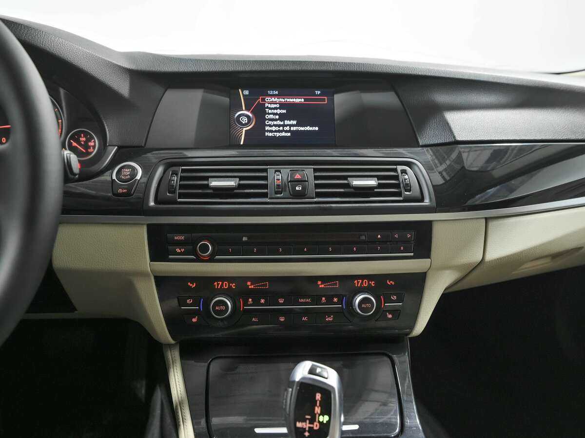 БМВ 5 серии б/у, 2013, Автоматическая. Фото: #11