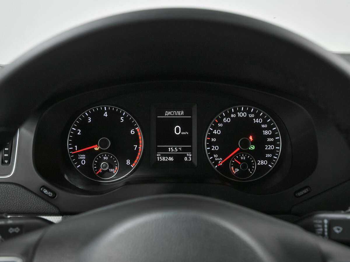 Volkswagen Jetta б/у, 2013, Роботизированная. Фото: #6