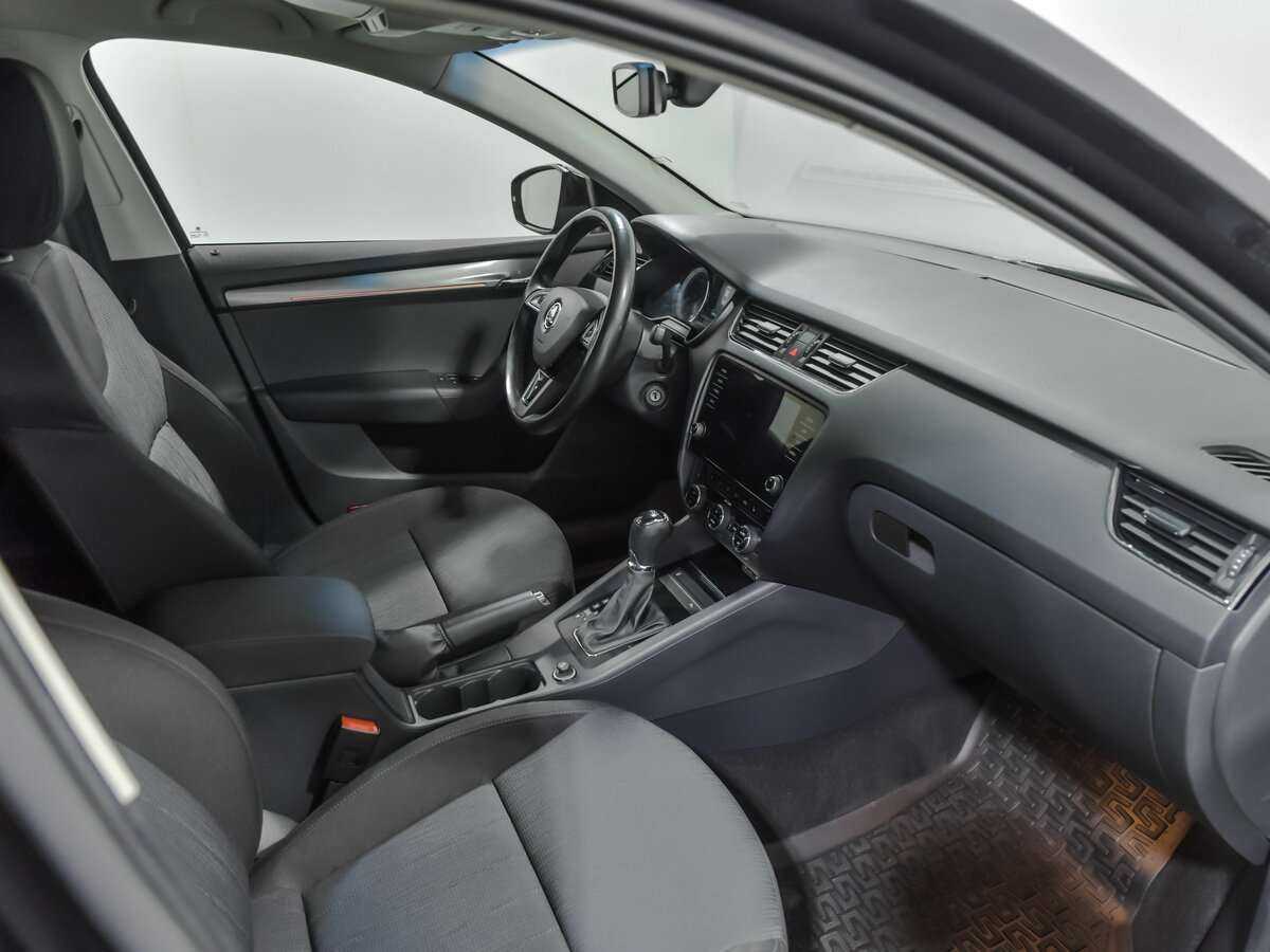 Шкода Октавия б/у, 2017, Роботизированная. Фото: #16