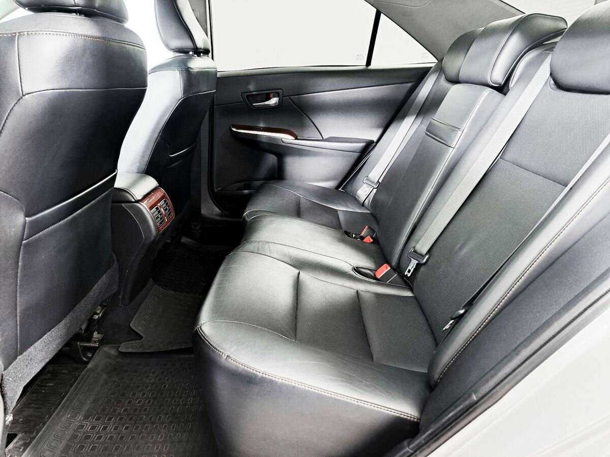 Тойота Камри б/у, 2014, Автоматическая. Фото: #7