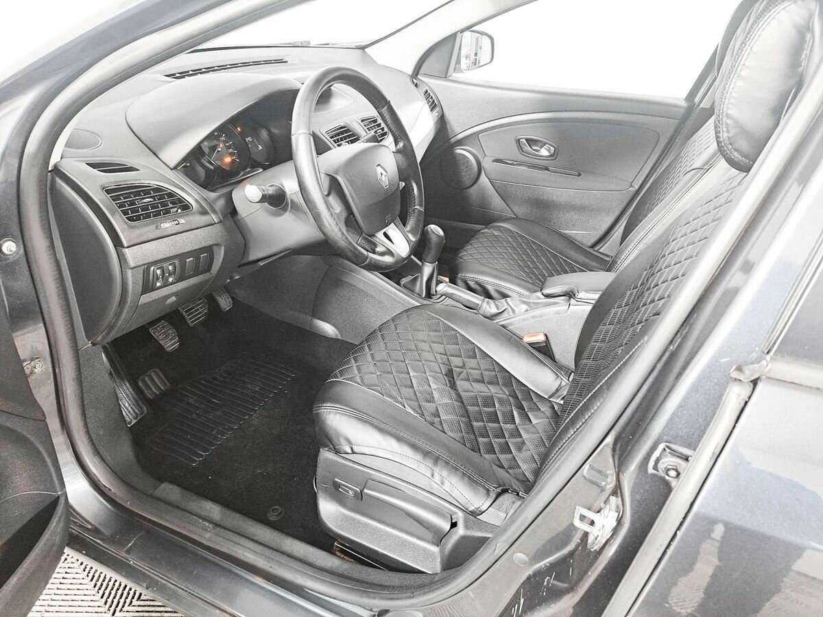 Renault Fluence б/у, 2012, Механическая. Фото: #13