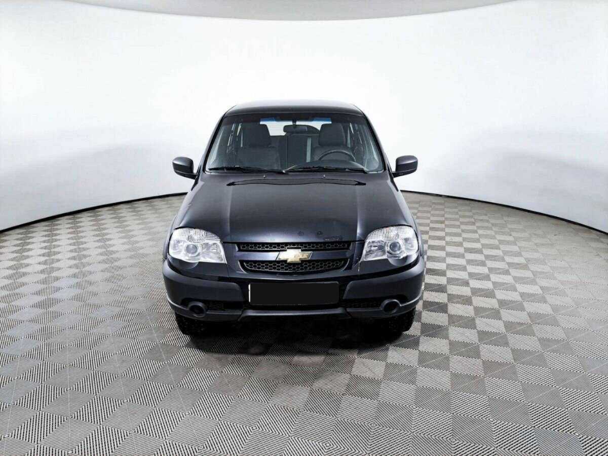 Chevrolet Niva б/у, 2018, Механическая. Фото: #1
