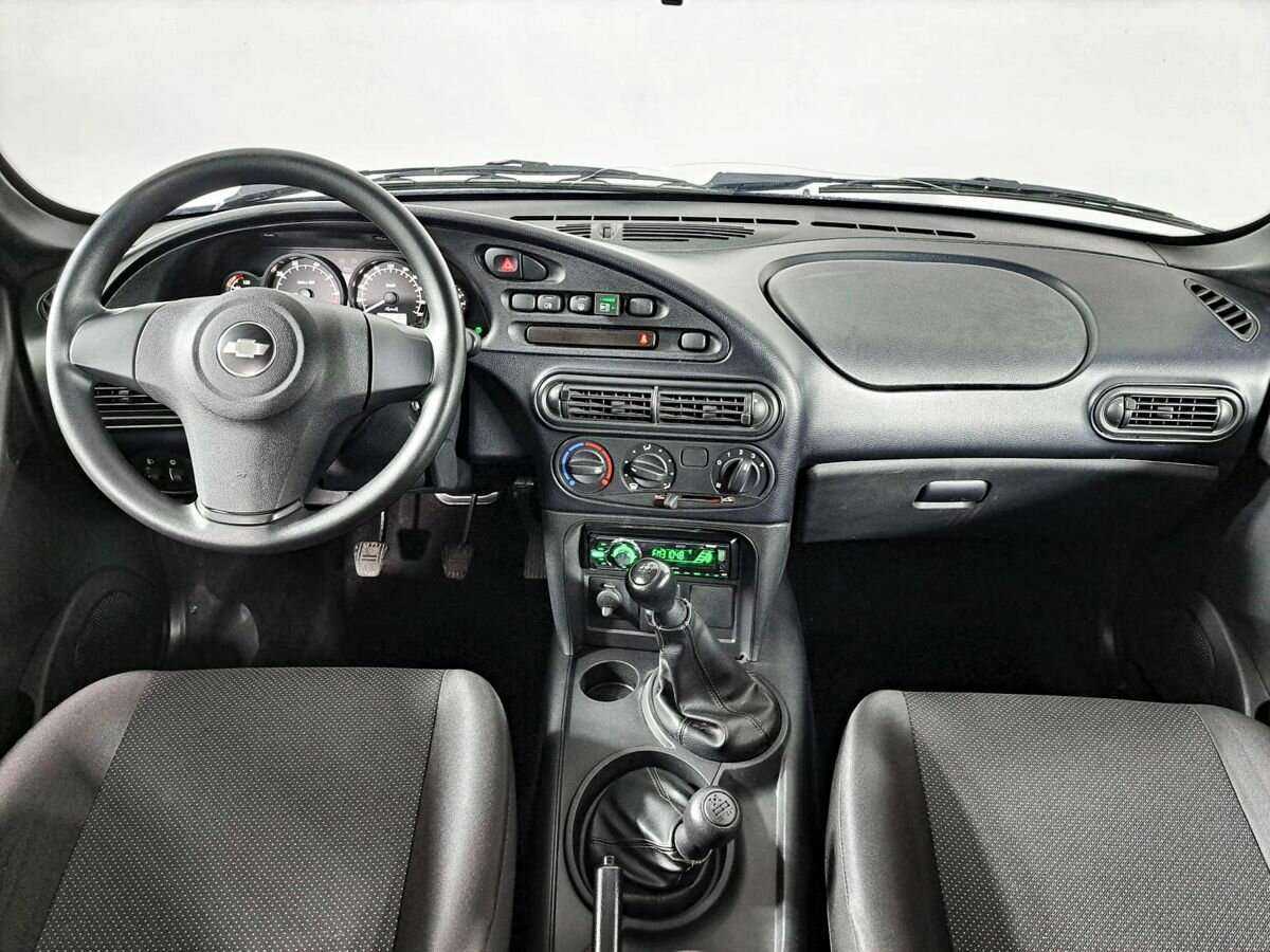 Chevrolet Niva б/у, 2018, Механическая. Фото: #11