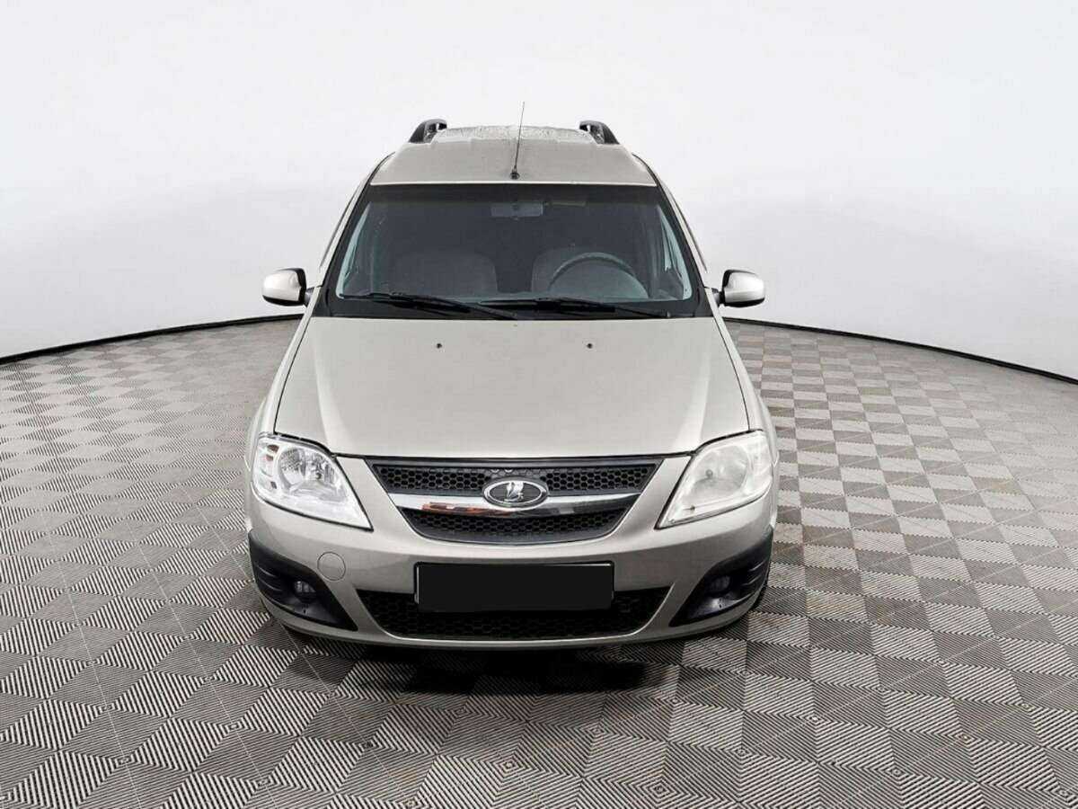 Лада (ВАЗ) Ларгус б/у, 2013, Механическая. Фото: #1