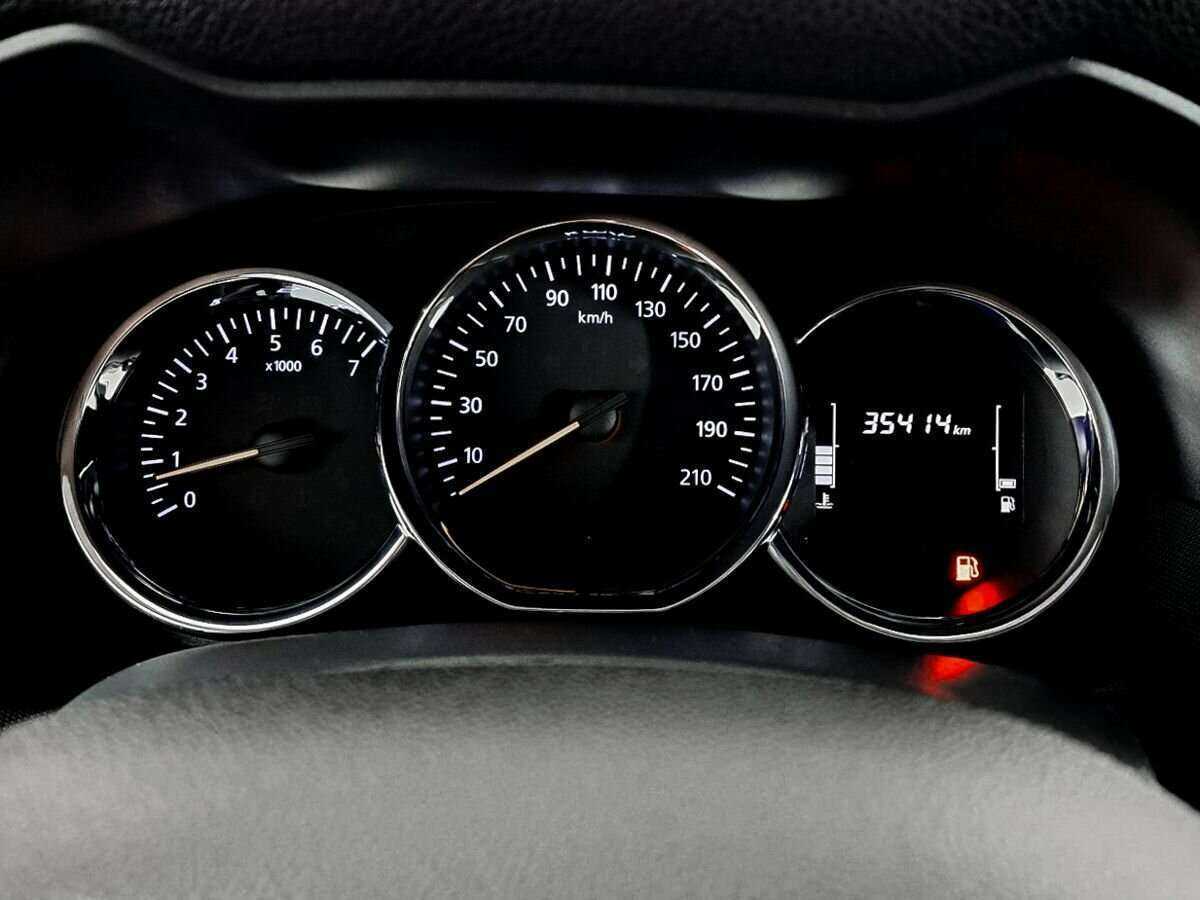 Рено Дастер б/у, 2019, Механическая. Фото: #8