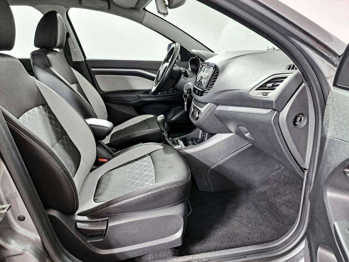 Лада (ВАЗ) Веста б/у, 2017, Механическая. Фото: #10