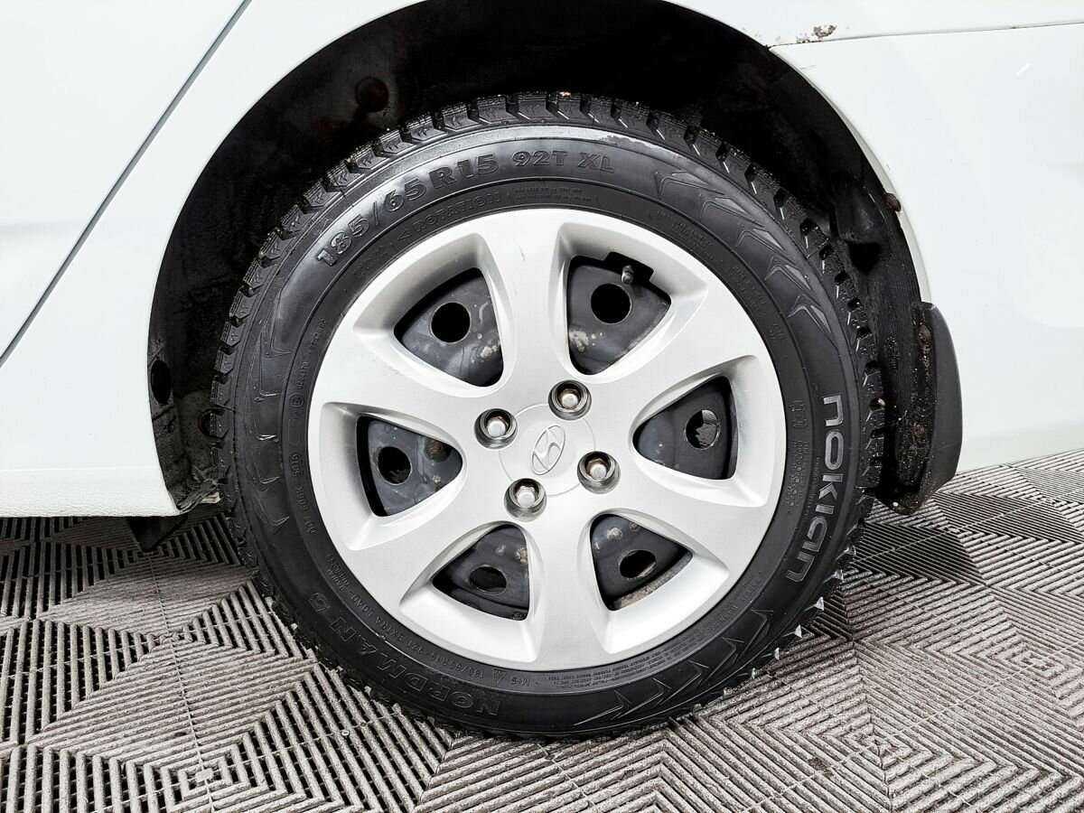 Хендай Солярис б/у, 2013, Автоматическая. Фото: #17