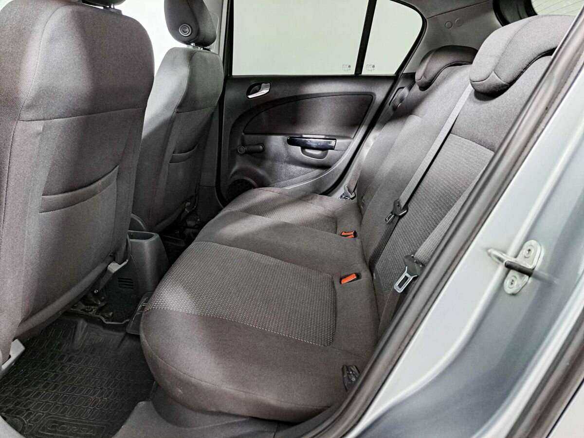 Опель Корса б/у, 2012, Механическая. Фото: #9