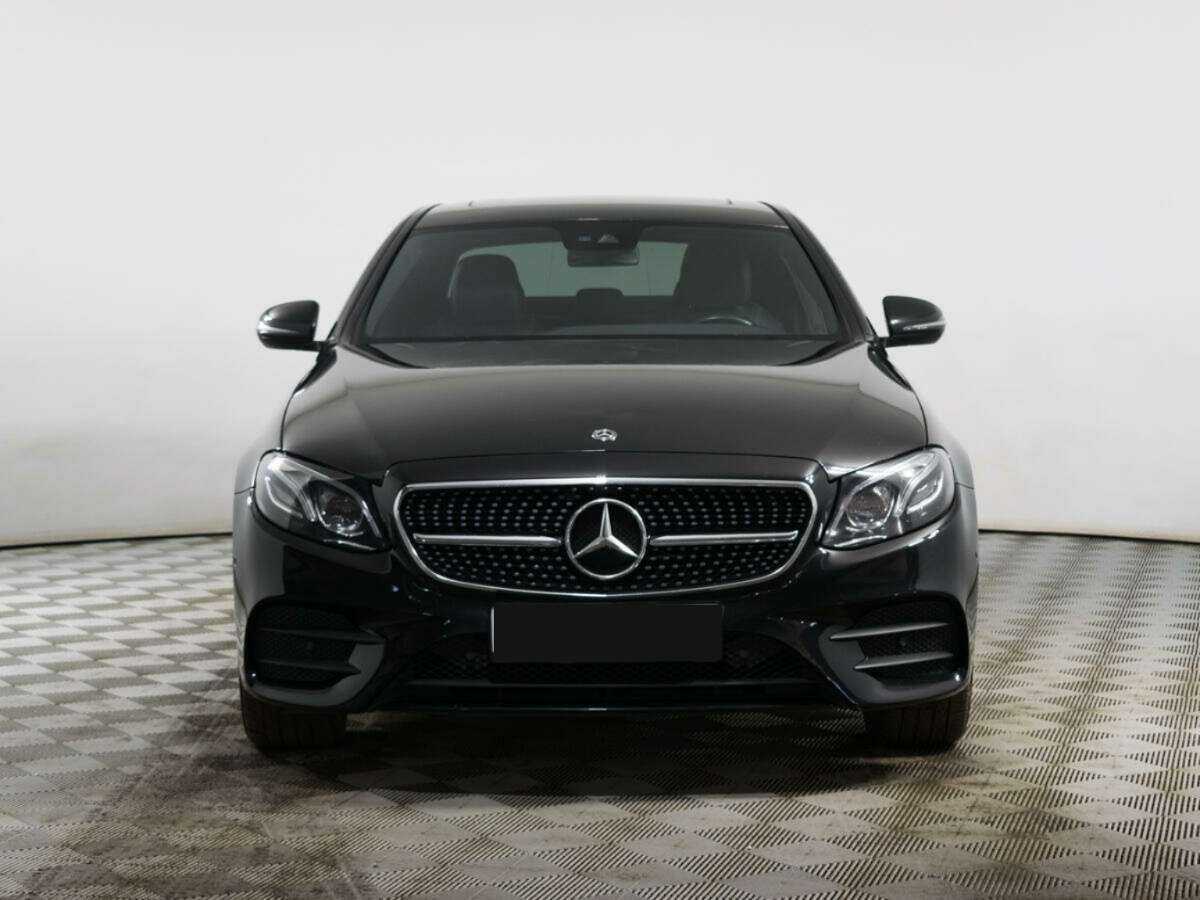 Мерседес-Бенц Е-Класс б/у, 2017, Автоматическая. Фото: #1