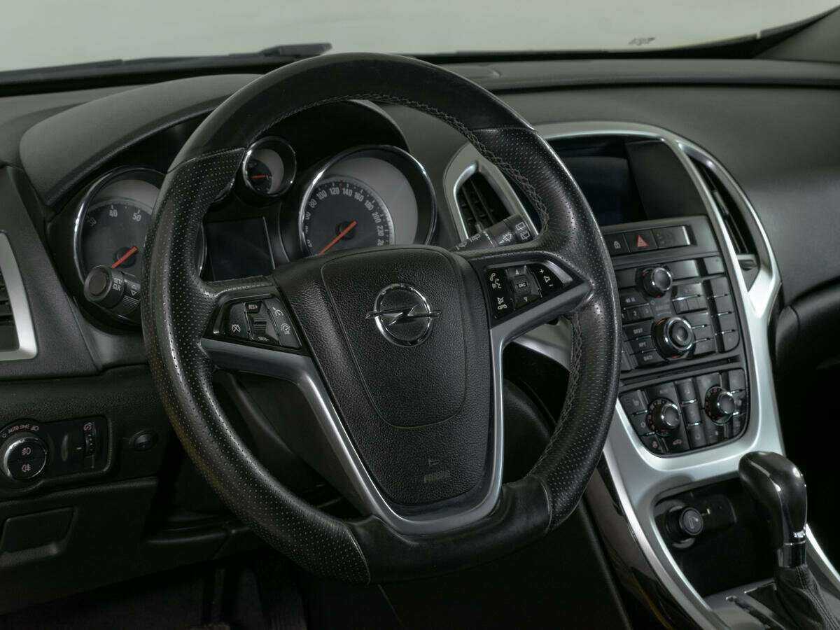 Опель Астра б/у, 2013, Автоматическая. Фото: #13