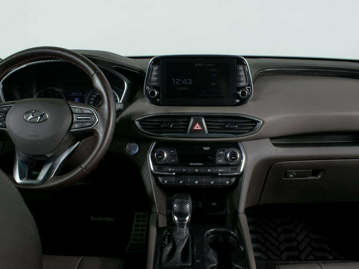 Hyundai Santa Fe б/у, 2018, Автоматическая. Фото: #10