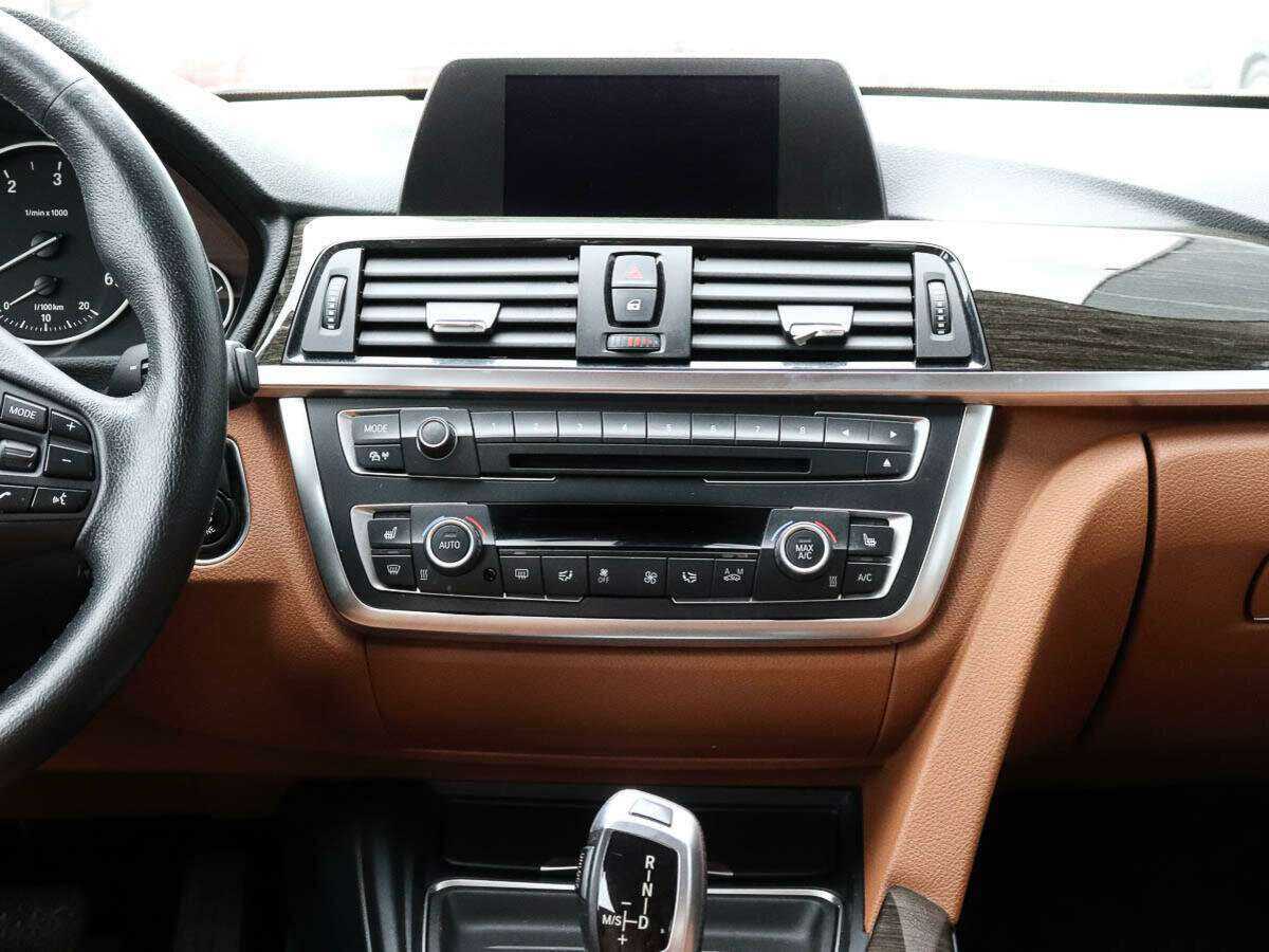 БМВ 3 серии б/у, 2014, Автоматическая. Фото: #9