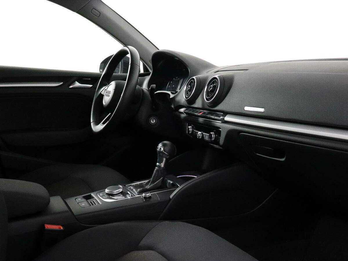 Ауди А3 б/у, 2019, Роботизированная. Фото: #6