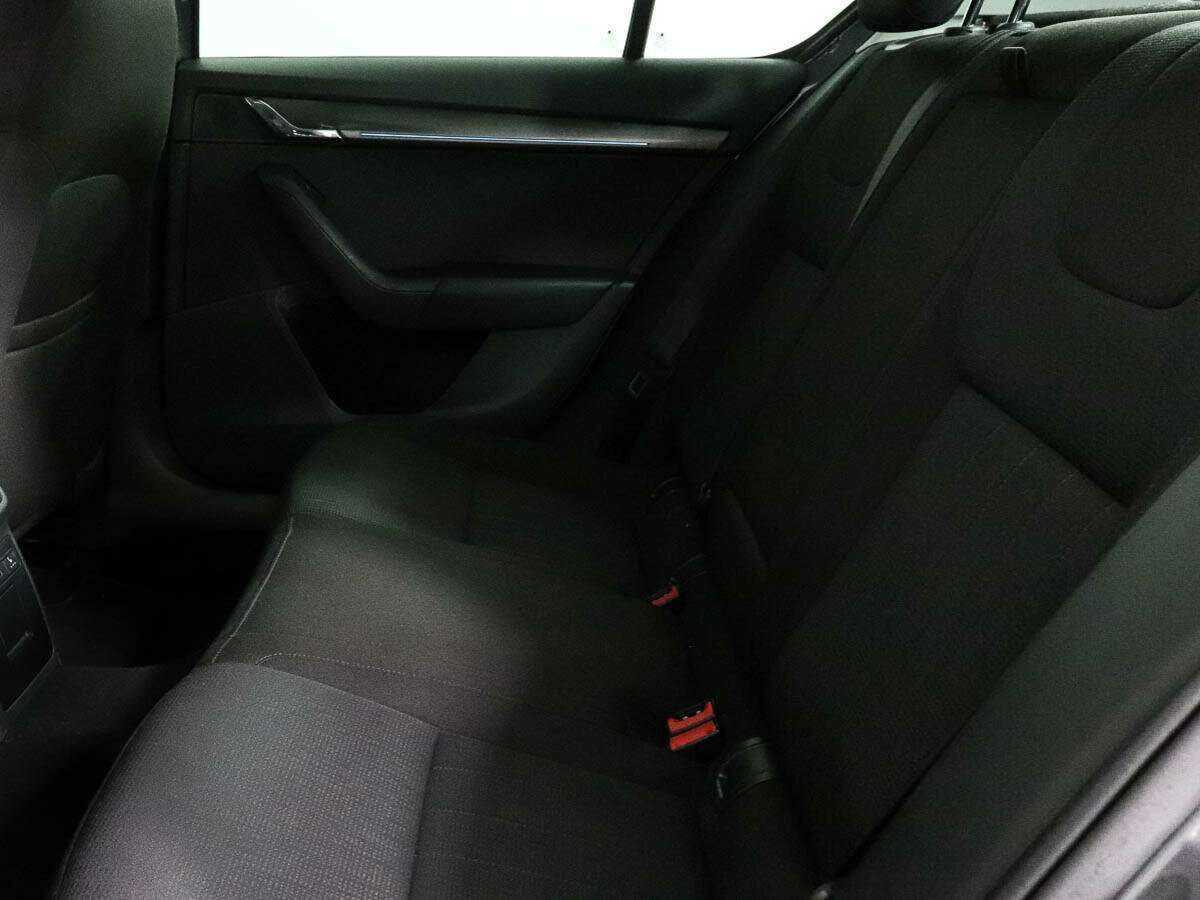 Шкода Октавия б/у, 2017, Роботизированная. Фото: #6