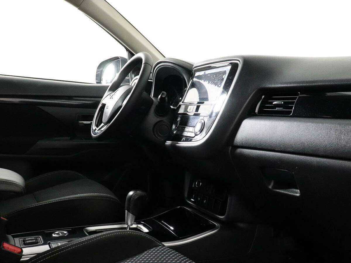 Митсубиши Оутлэндер б/у, 2019, Вариатор. Фото: #6