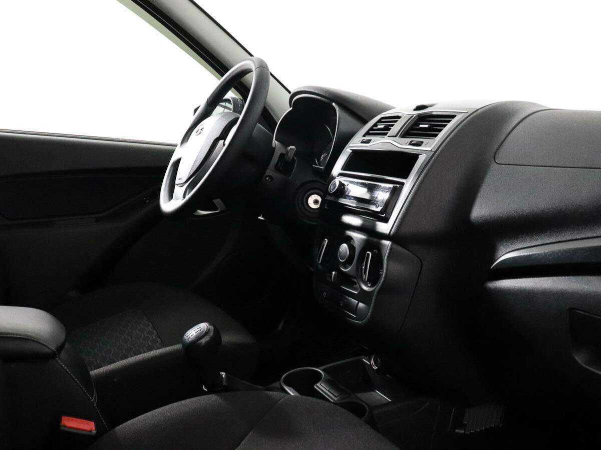 Лада (ВАЗ) Гранта б/у, 2023, Механическая. Фото: #6