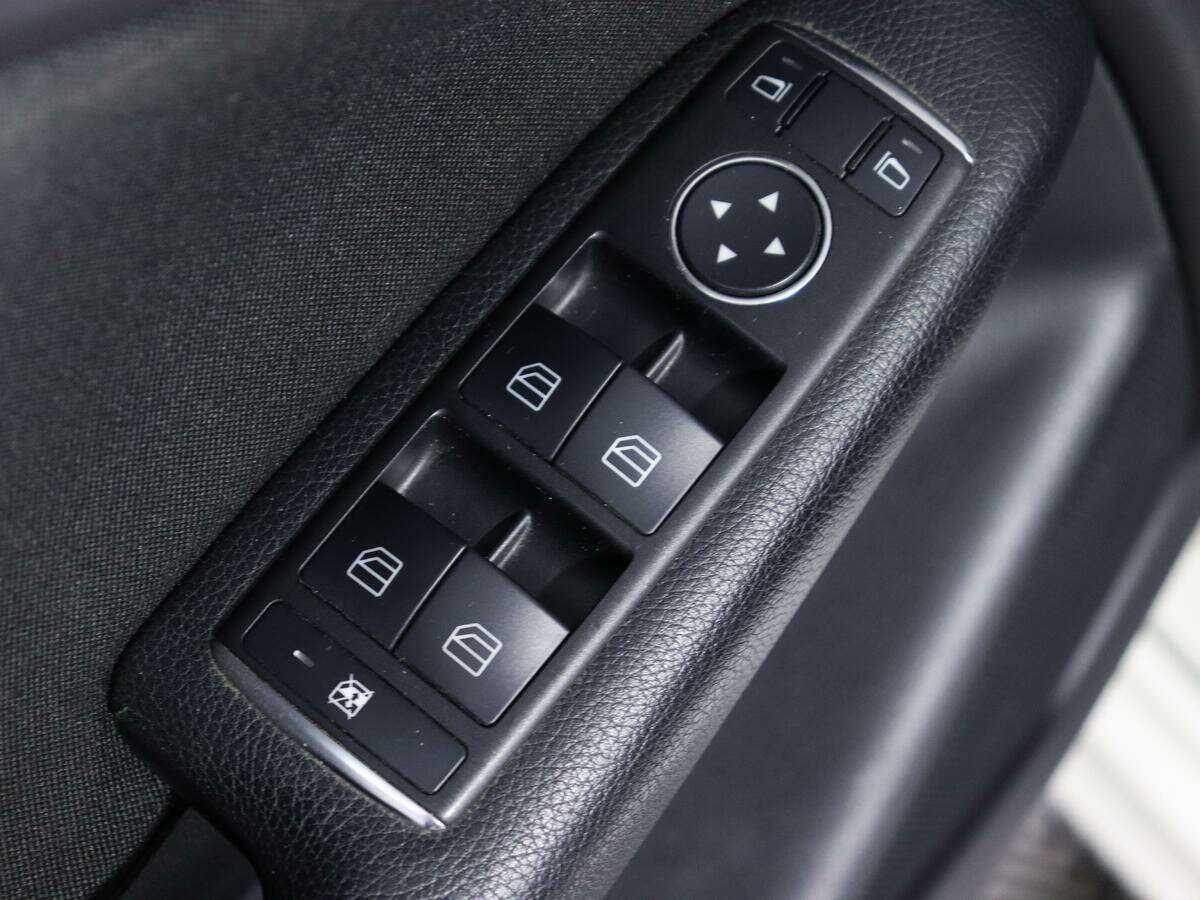 Mercedes-Benz B-Класс б/у, 2012, Роботизированная. Фото: #14