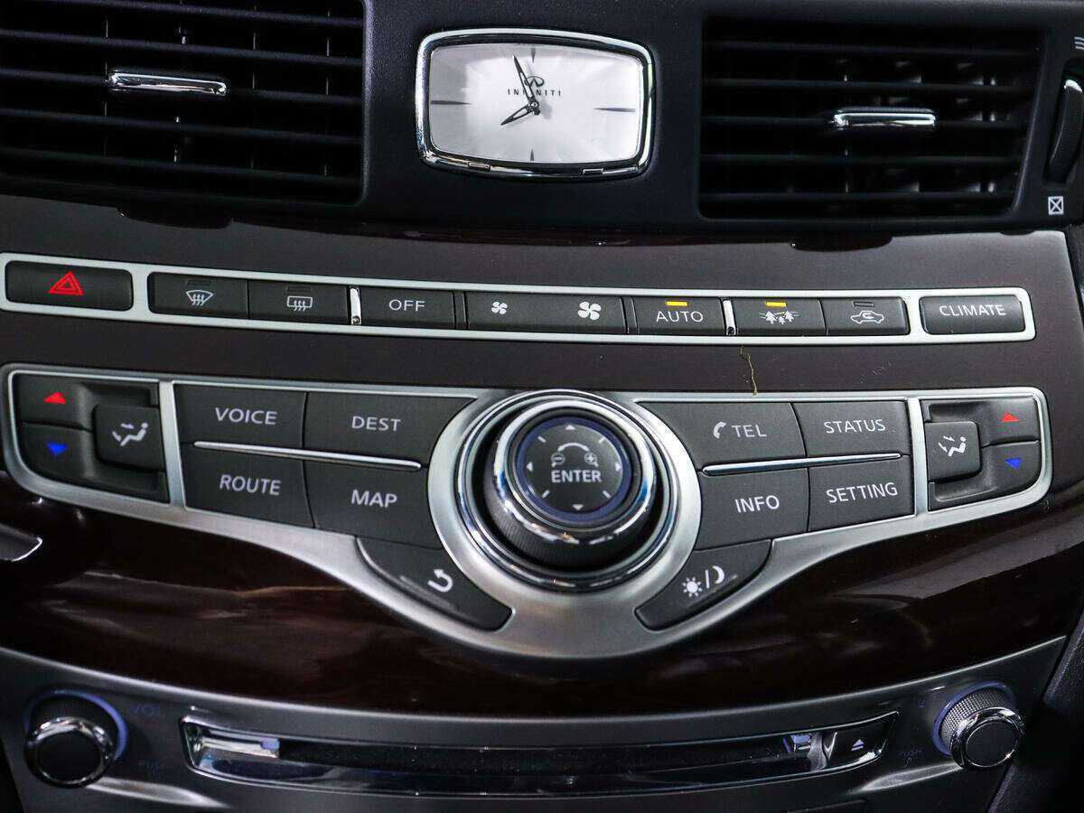 Infiniti Q70 б/у, 2014, Автоматическая. Фото: #12