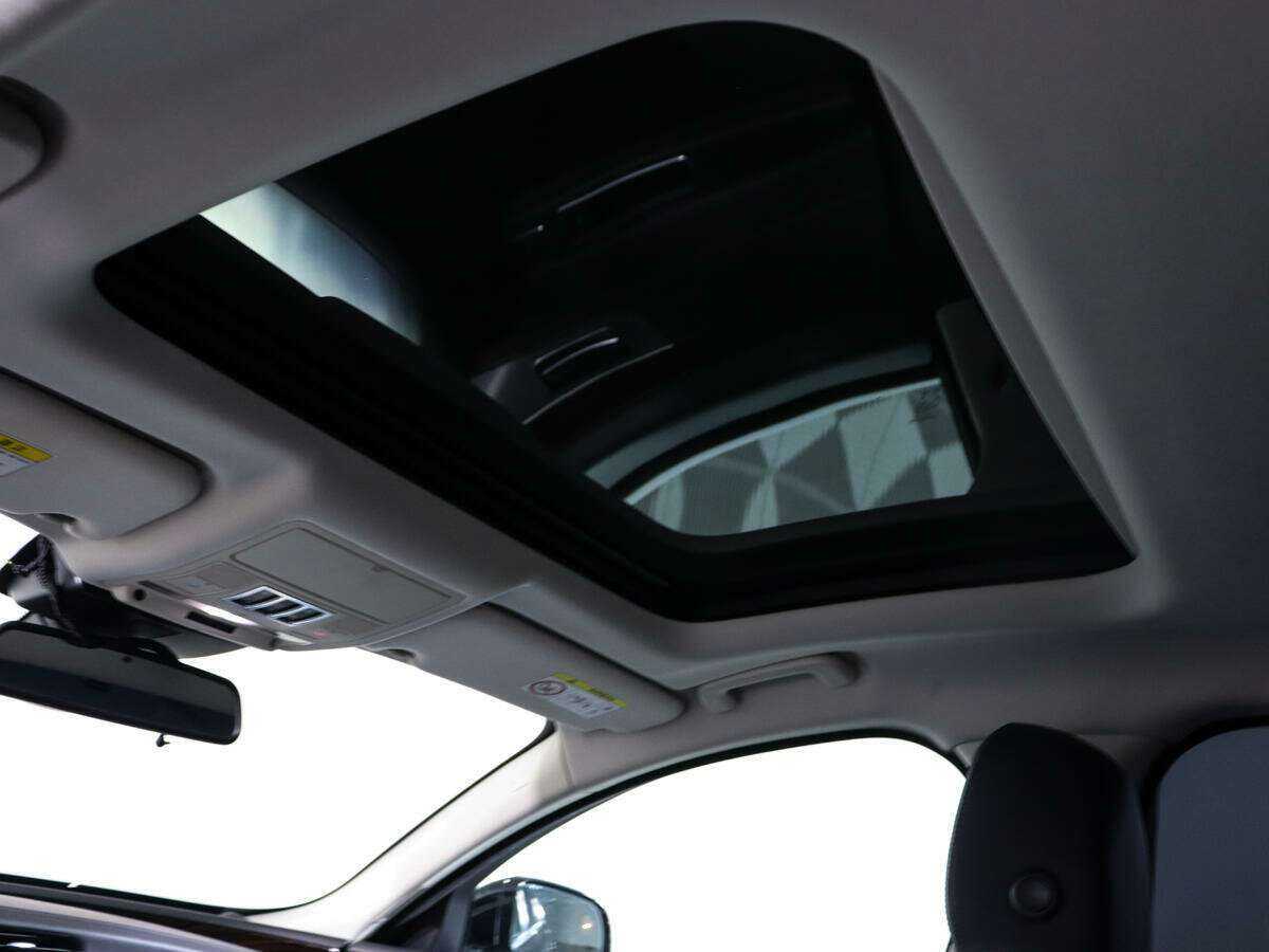 Jaguar XF б/у, 2018, Автоматическая. Фото: #23