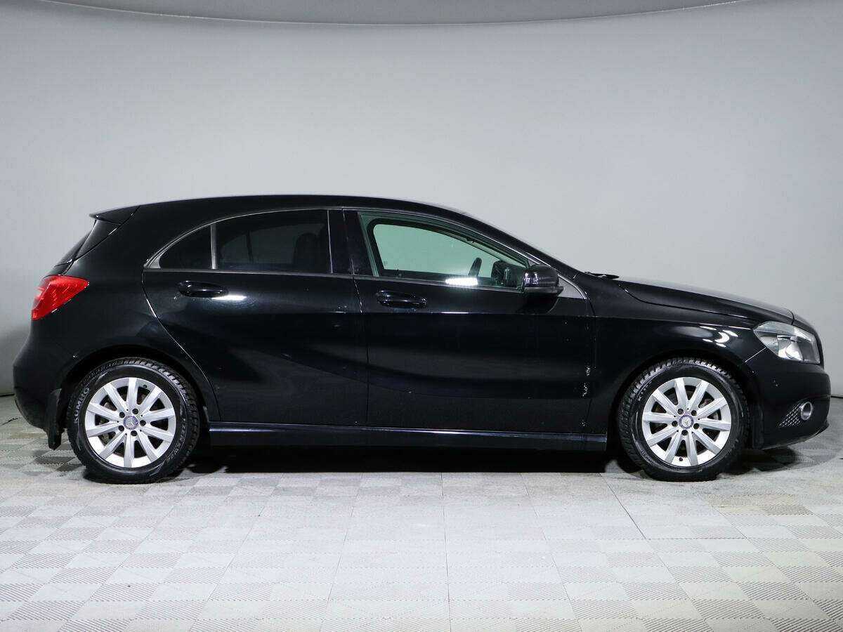 Mercedes-Benz A-Класс б/у, 2013, Роботизированная. Фото: #3