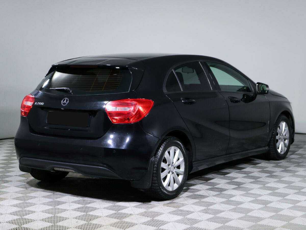 Mercedes-Benz A-Класс б/у, 2013, Роботизированная. Фото: #4