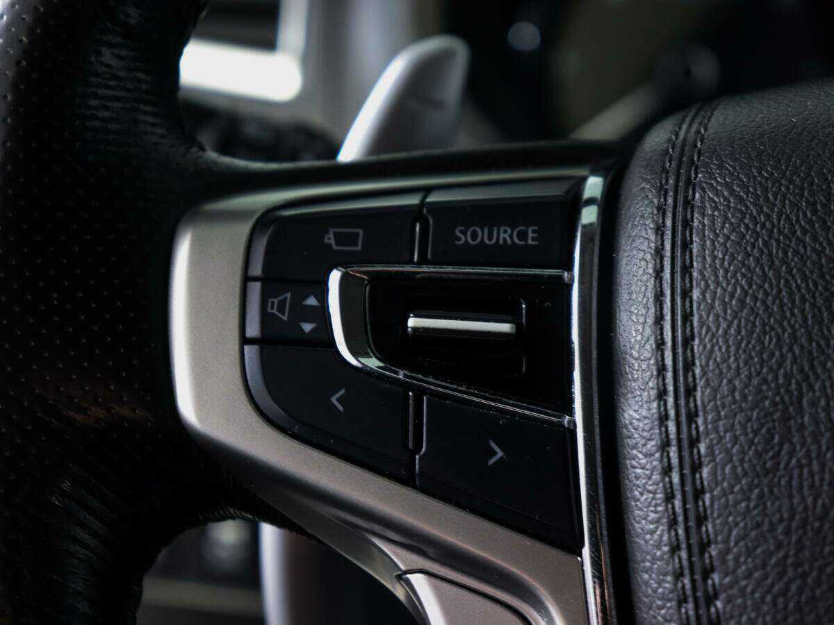 Митсубиши Паджеро Спорт б/у, 2018, Автоматическая. Фото: #21