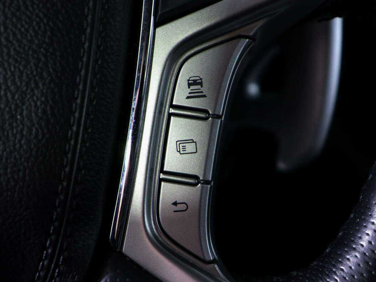 Митсубиши Паджеро Спорт б/у, 2018, Автоматическая. Фото: #24