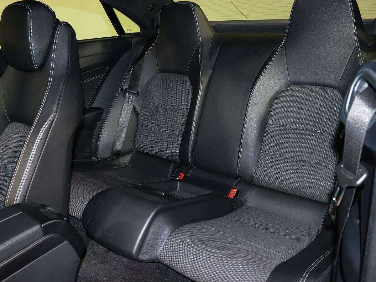 Мерседес-Бенц Е-Класс б/у, 2013, Автоматическая. Фото: #6