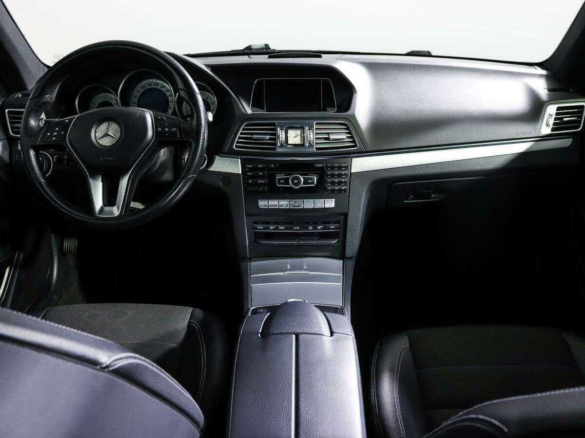 Мерседес-Бенц Е-Класс б/у, 2013, Автоматическая. Фото: #8