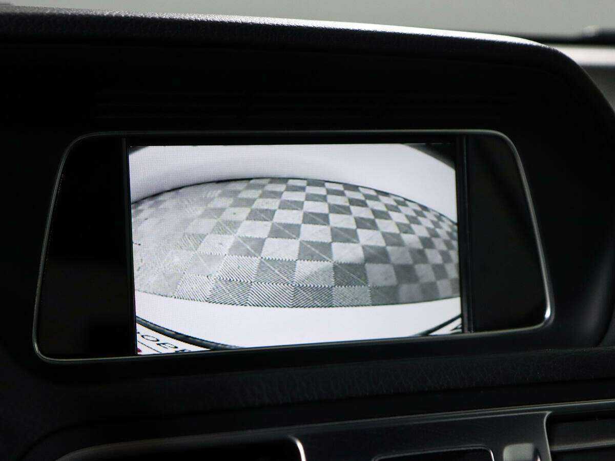 Мерседес-Бенц Е-Класс б/у, 2013, Автоматическая. Фото: #11