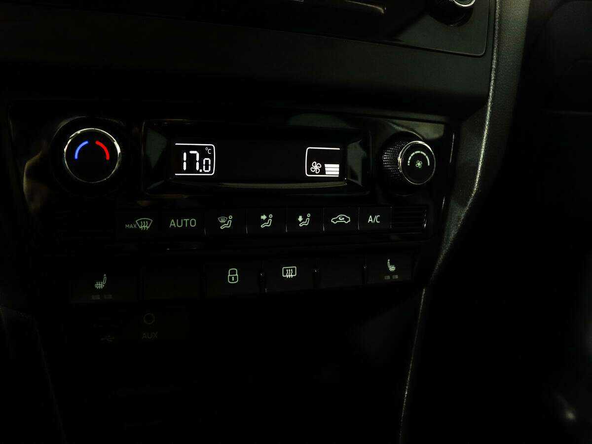 Шкода Рапид б/у, 2016, Роботизированная. Фото: #15