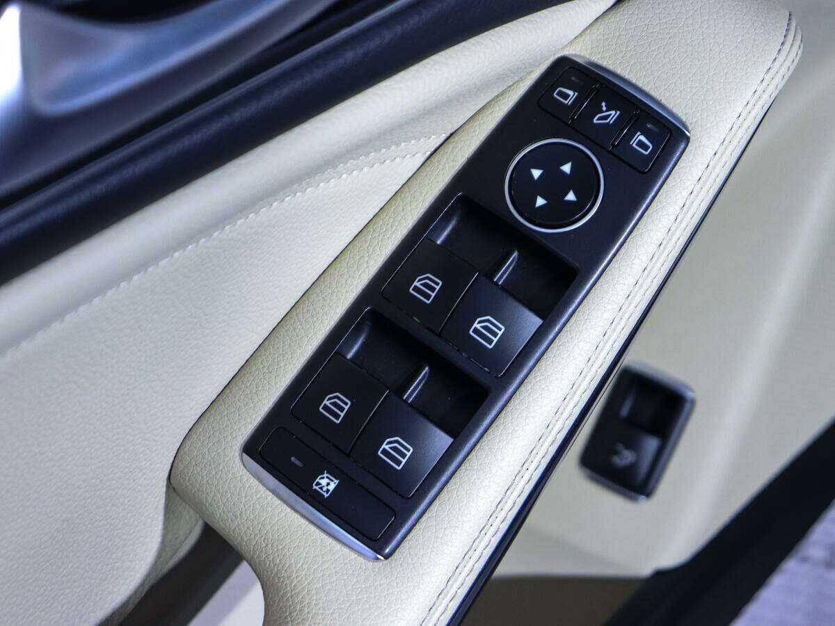 Mercedes-Benz CLA б/у, 2017, Роботизированная. Фото: #13