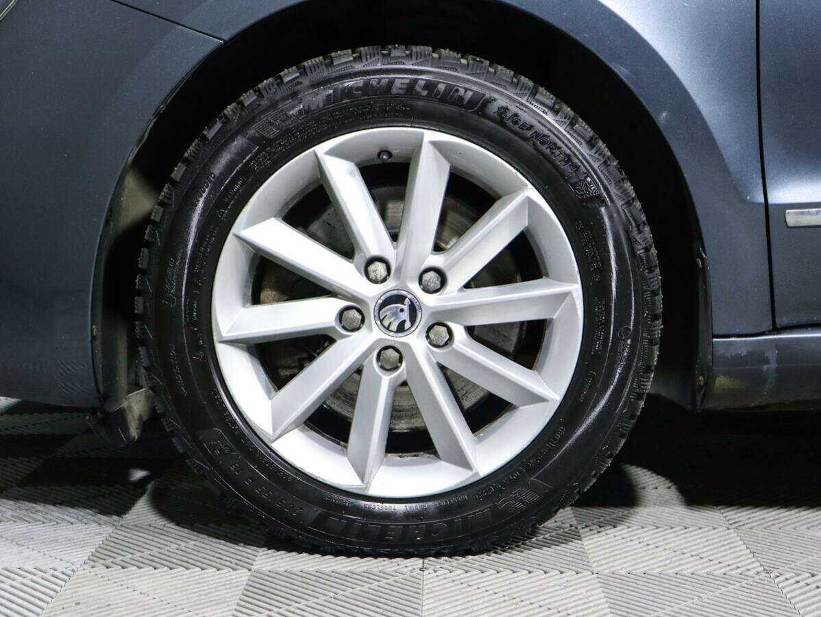 Skoda Superb б/у, 2013, Роботизированная. Фото: #14