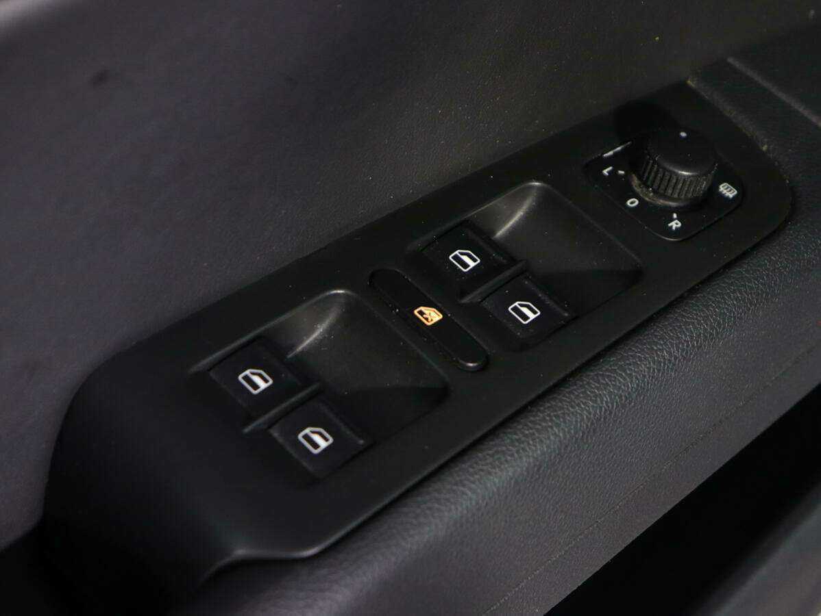 Skoda Superb б/у, 2013, Роботизированная. Фото: #16