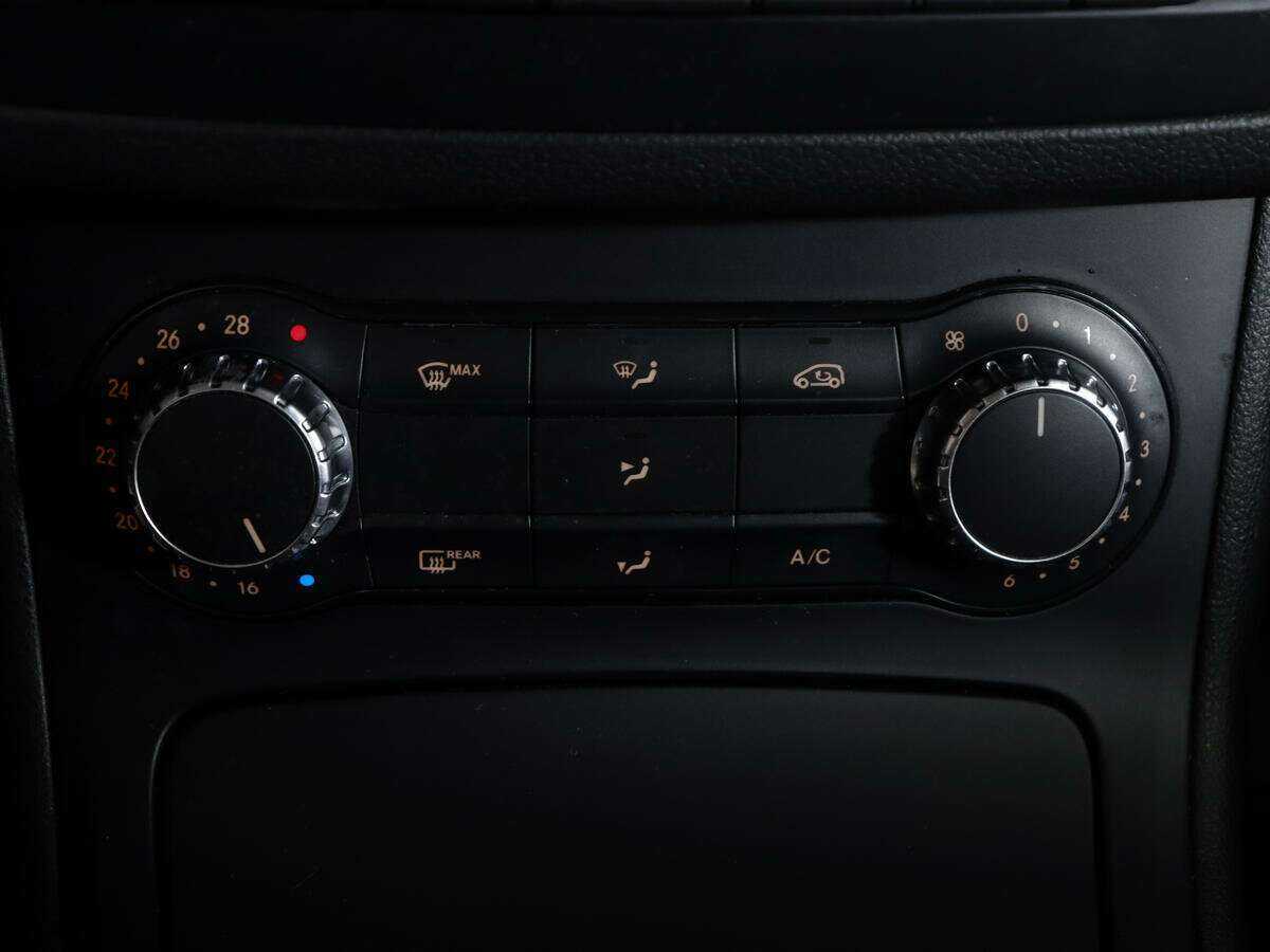 Mercedes-Benz B-Класс б/у, 2014, Роботизированная. Фото: #16