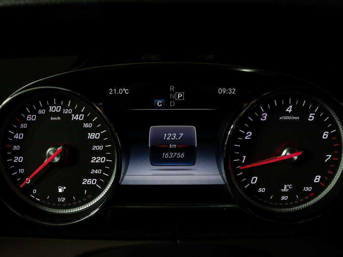 Мерседес-Бенц Е-Класс б/у, 2016, Автоматическая. Фото: #9