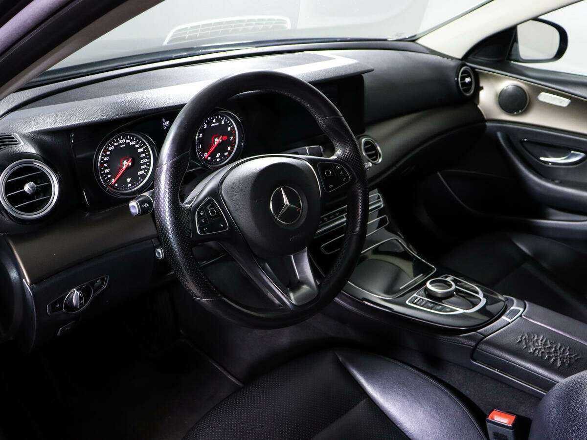 Мерседес-Бенц Е-Класс б/у, 2016, Автоматическая. Фото: #12