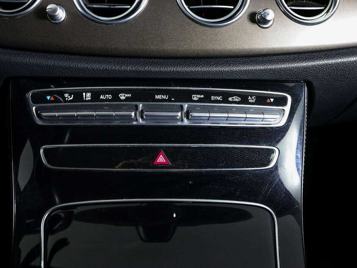 Мерседес-Бенц Е-Класс б/у, 2016, Автоматическая. Фото: #22