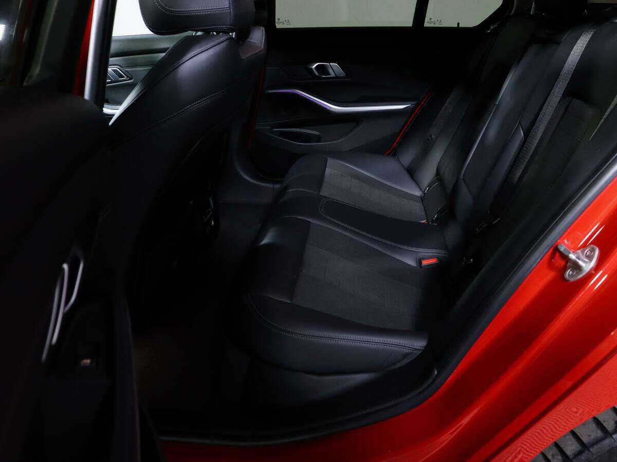 БМВ 3 серии б/у, 2019, Автоматическая. Фото: #7