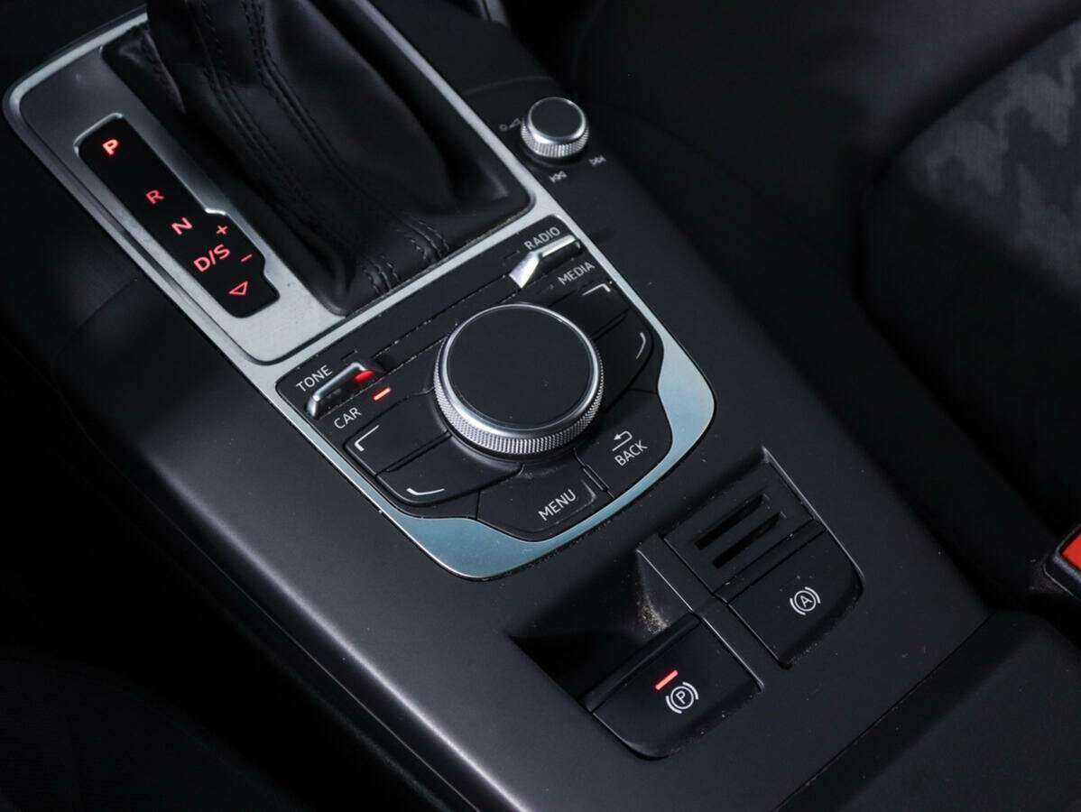 Ауди А3 б/у, 2015, Роботизированная. Фото: #13