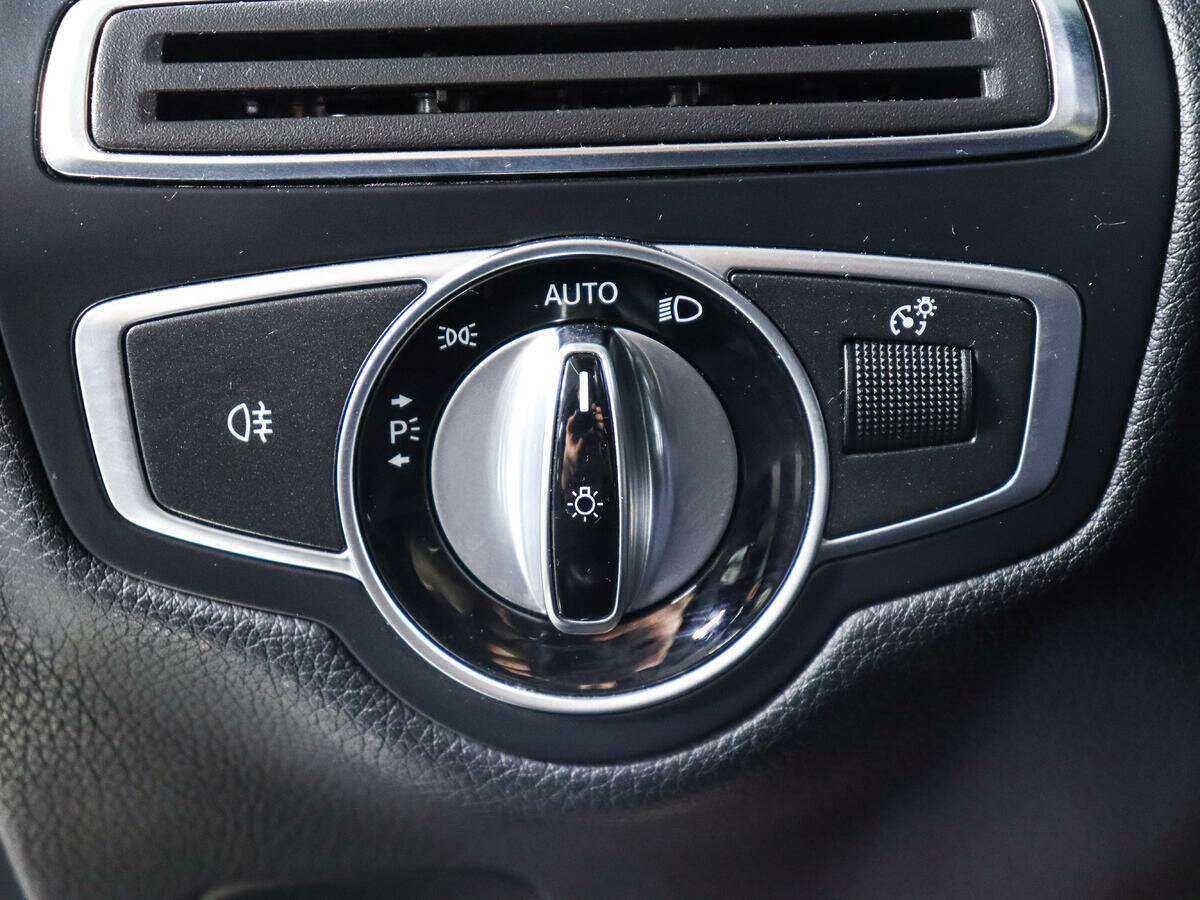 Мерседес-Бенц Ц-Класс б/у, 2016, Автоматическая. Фото: #18