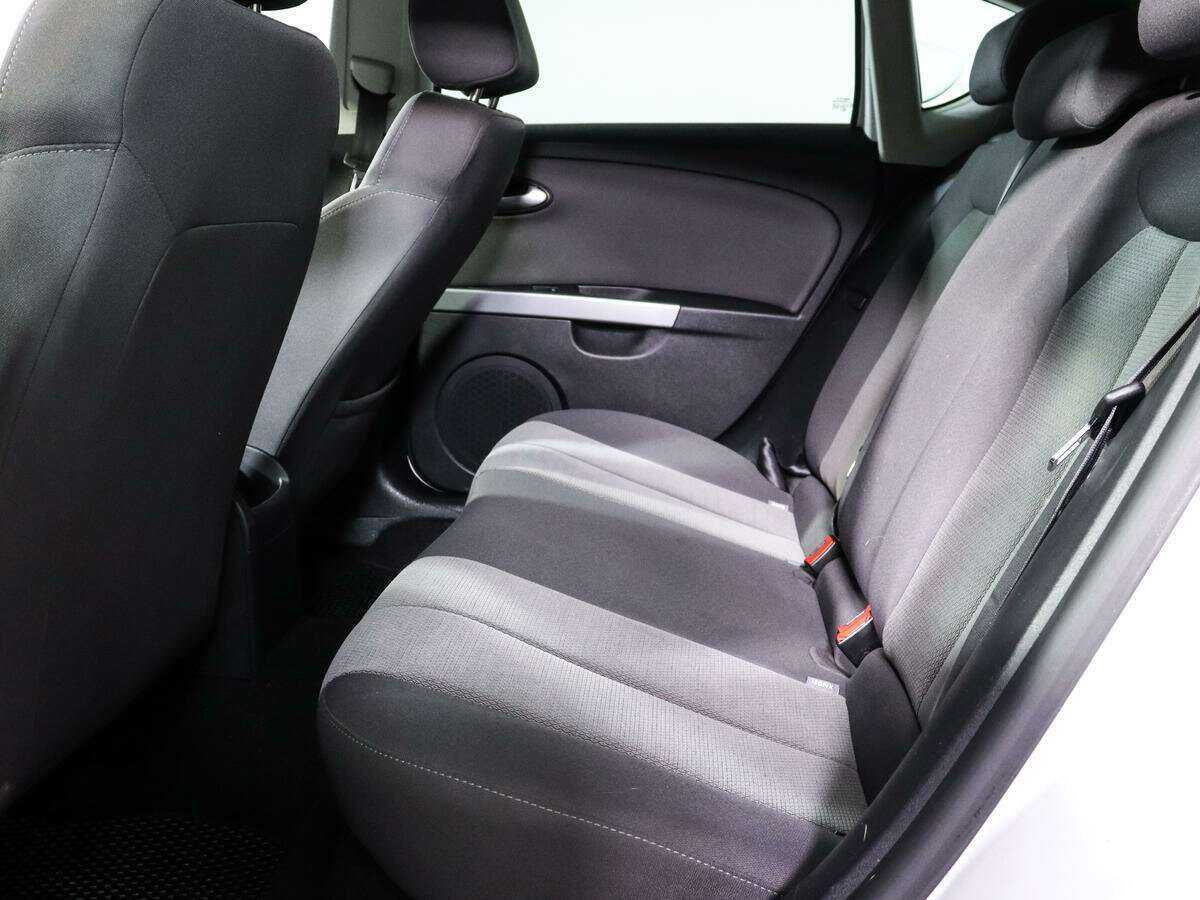 Сеат Леон б/у, 2012, Роботизированная. Фото: #7