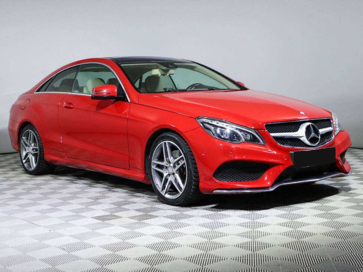 Мерседес-Бенц Е-Класс б/у, 2016, Автоматическая. Фото: #2