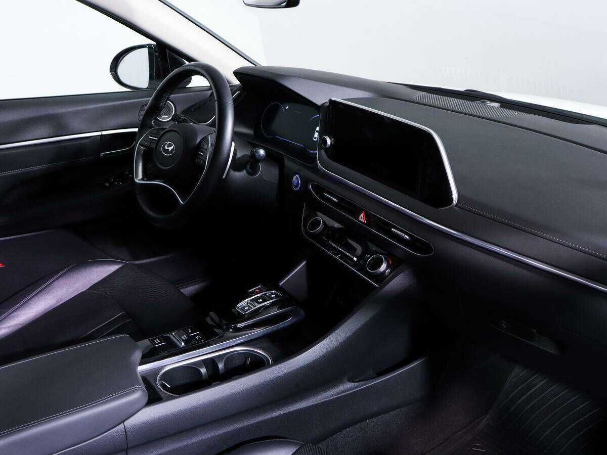 Hyundai Sonata б/у, 2020, Автоматическая. Фото: #8