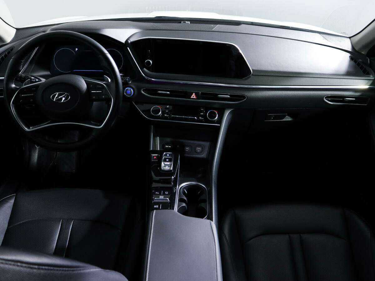 Hyundai Sonata б/у, 2020, Автоматическая. Фото: #11