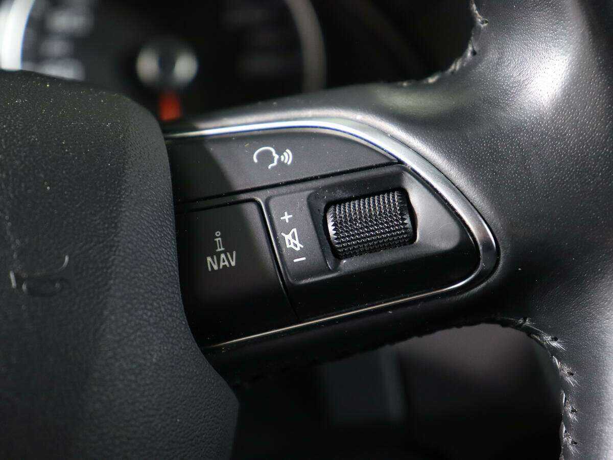 Ауди К5 б/у, 2015, Автоматическая. Фото: #18