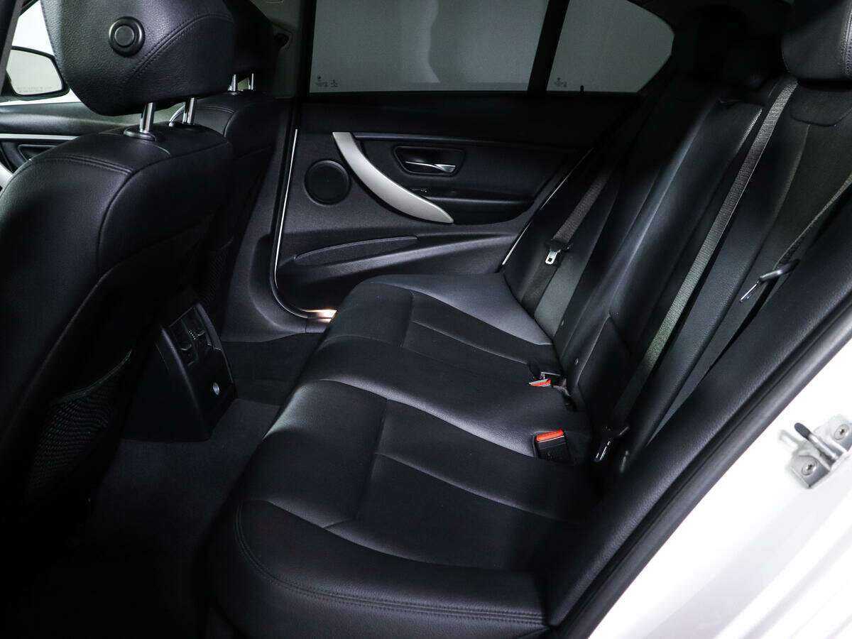 БМВ 3 серии б/у, 2016, Автоматическая. Фото: #6