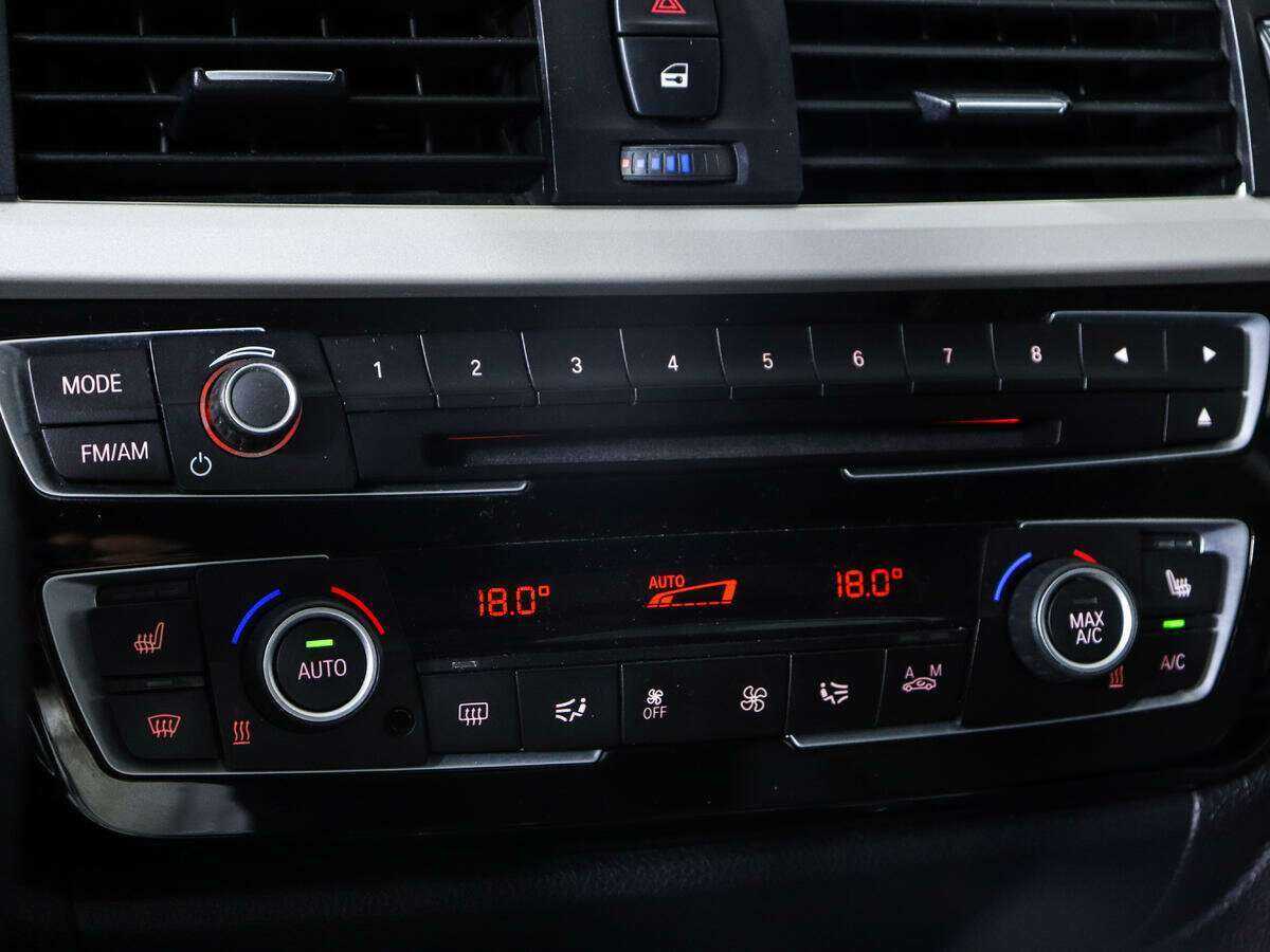 БМВ 3 серии б/у, 2016, Автоматическая. Фото: #12